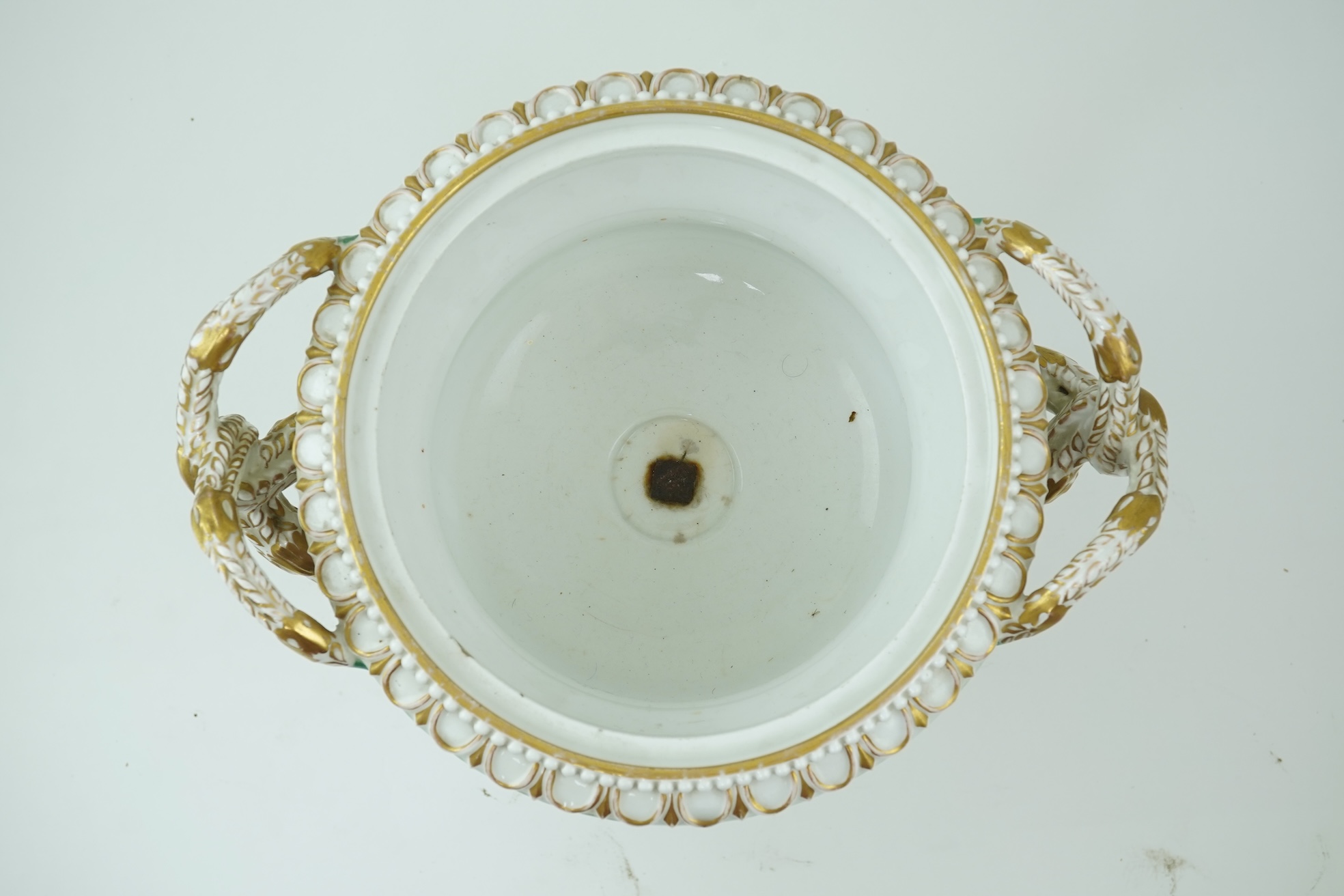 An impressive English porcelain ‘Warwick’ vase, c.1820